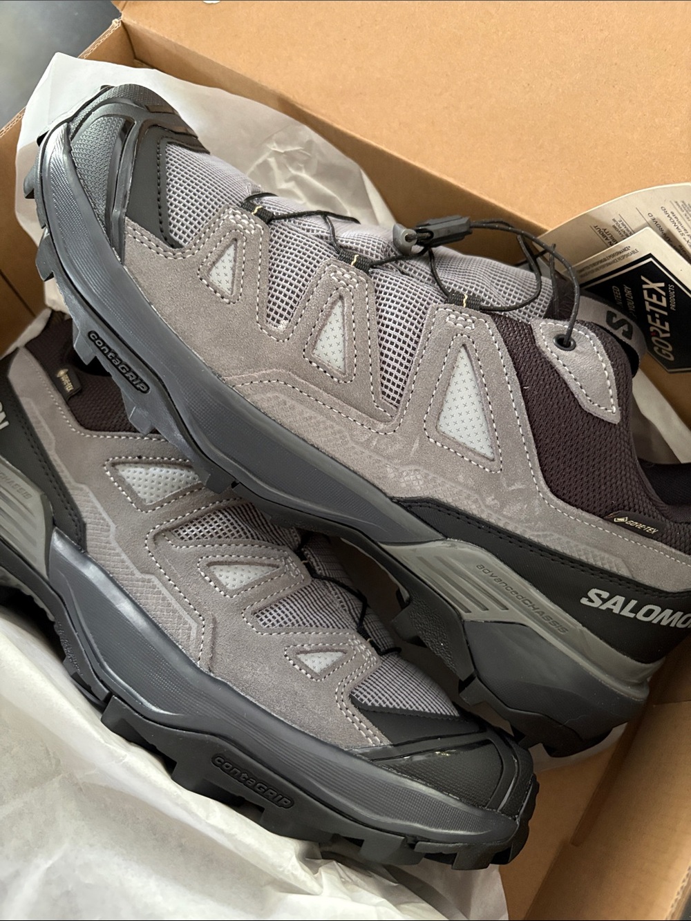 Salomon Men’s Grey and Black Trail Sneakers